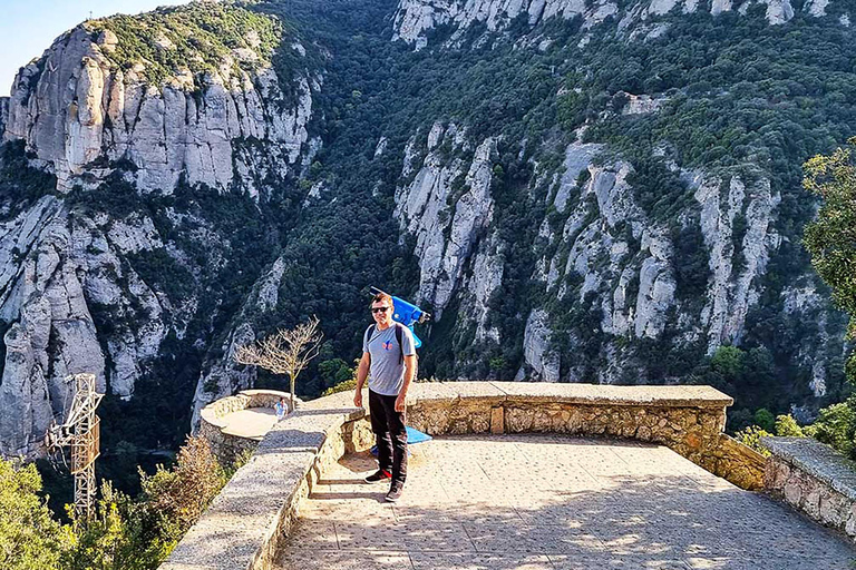 From Barcelona: Montserrat Full-Day Guided Tour