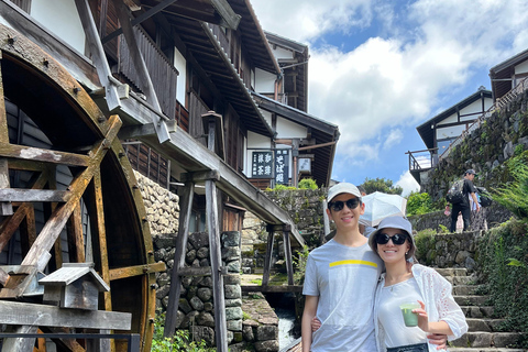 Depuis Nagoya : Visite guidée du sentier Nakasendo en voiture privée.