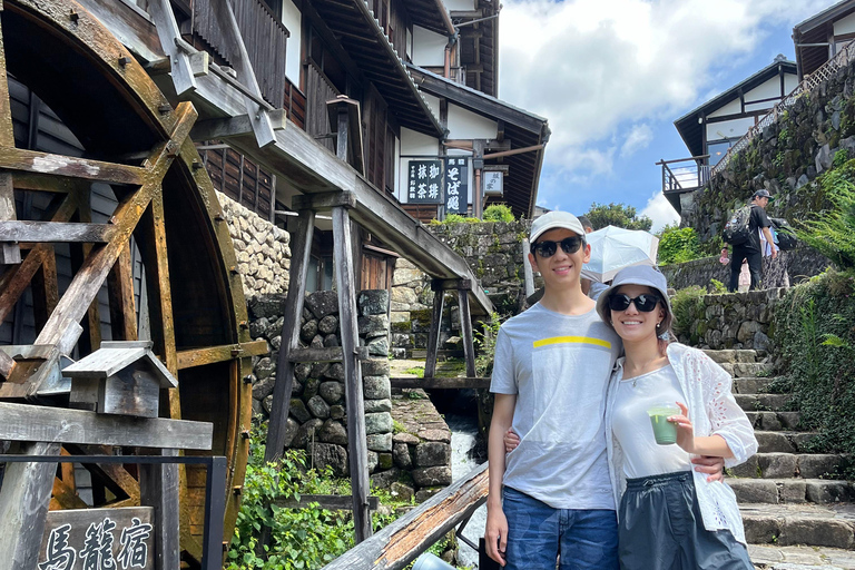 Depuis Nagoya : Visite guidée du sentier Nakasendo en voiture privée.