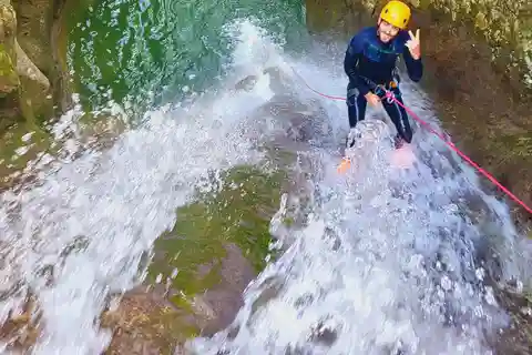 Descent of the Versoud canyon