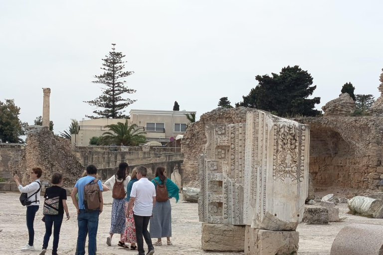 La Goulette Stopover: Grand Tour of Tunisia, Starters & Lunch Included La Goulette Stopover: Grand Tour of Tunisia & Lunch