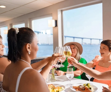 San Diego: Crociera con colazione a buffet e brunch di City Cruises