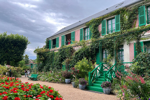Paris: Giverny and Monet's House Private Day Trip