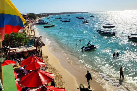 From Cartagena: Barú - Playa Tranquila Day Trip with Lunch
