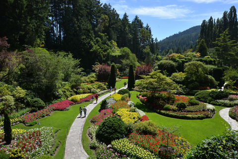 Premium Tour: Experience Victoria & Butchart Gardens