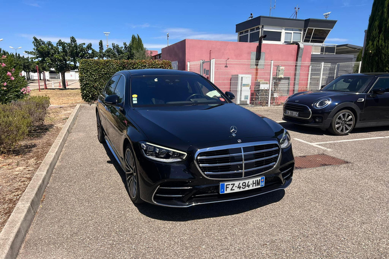 Sete: Guided Tour to Carcassonne Mercedes V-Class 300 Extra Long Van