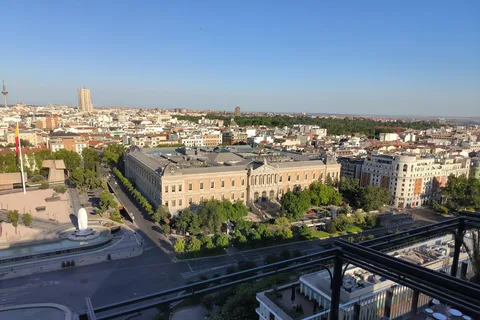 Tour panorâmico de Madri com guia particular e carro particular