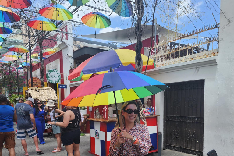 Puerto Plata: apentour, fort en historisch centrumPuerto Plata: Tour langs apen, fort en historisch centrum