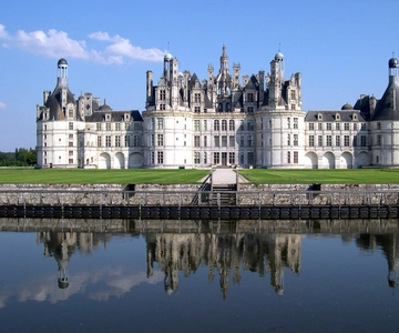 Private visit of the Loire Valley Castles from Paris