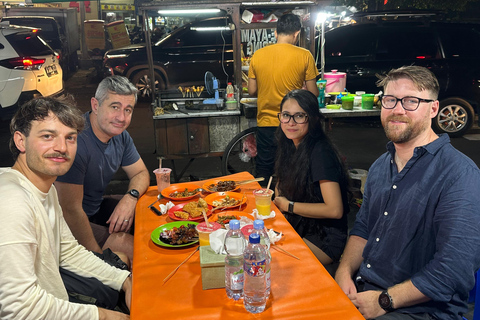 Jakarta Evening City Tour with Food Tasting