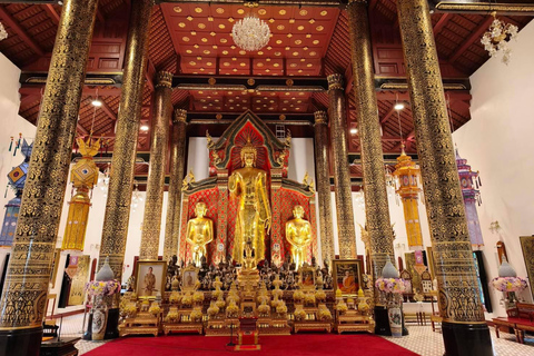 Chiang Mai: Old City Walking Tour with Temples & History Small Group Without Entry Fees