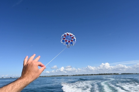 90-Minute Parasailing Adventure in Anna Maria Island, FL