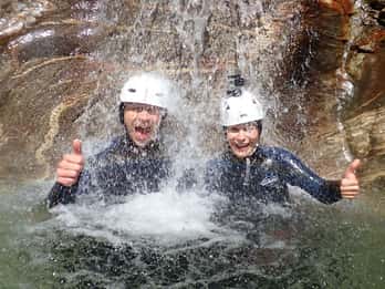 Tessin: Fantastic Canyoning Tour Boggera