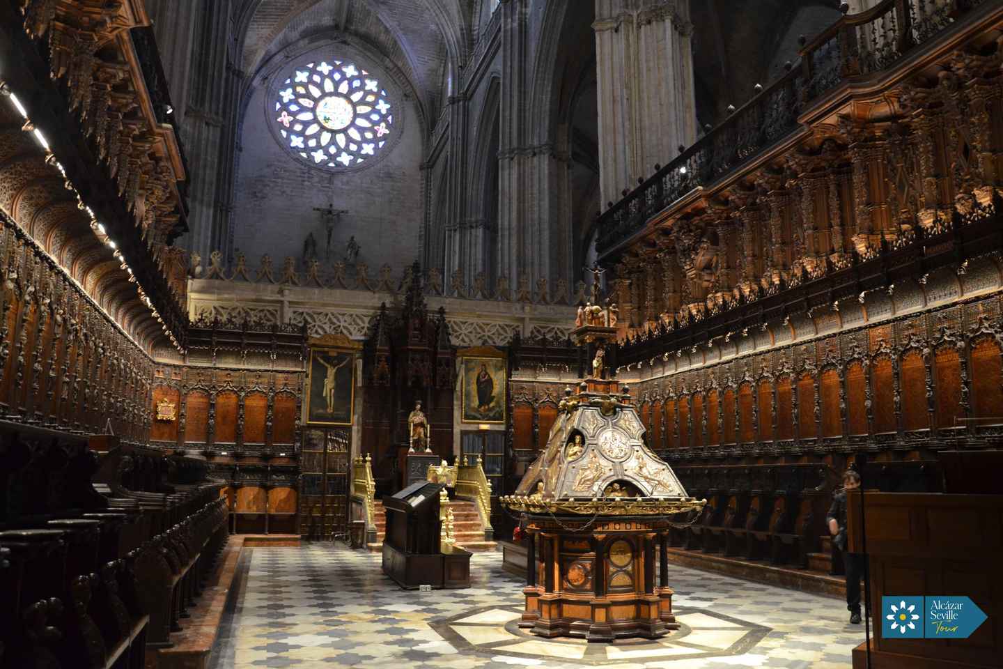 Seville: Alcázar, Cathedral & Giralda Skip-the-Line Tour