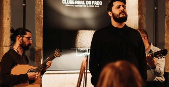 Porto: Fado Live Music, Wine & Cultural Introduction