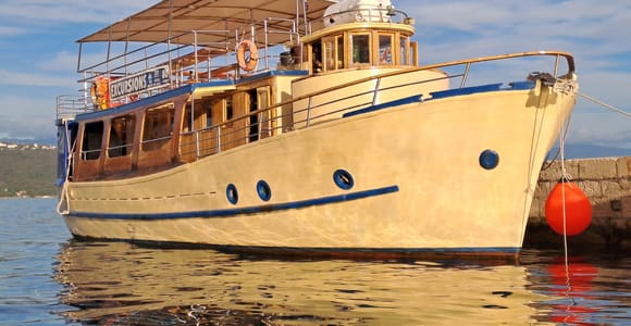 Ab Opatija: Tagestour mit Bootstour zu den Inseln Krk und Cres