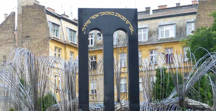 Budapest: Past & Present Jewish District Walk