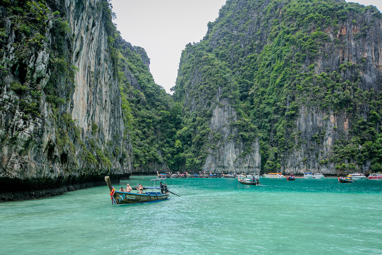 Phi Phi eiland: privé longtailboot 4 uur Phi Phi Lay