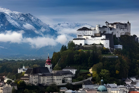 Viena: Passeio de barco pelo Traunsee, Hallstatt e excursão de um dia a Salzburgo