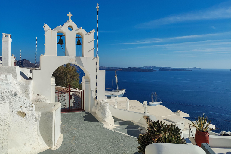 Santorini: Tour privato di un giorno intero con una guida locale