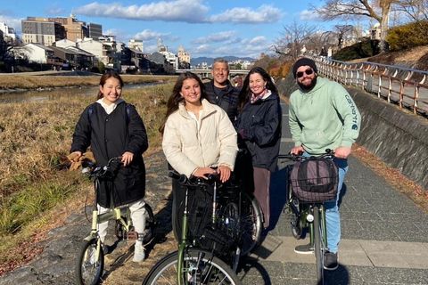 E-Bike Tour in Kyoto with Asuka, Japanese graduate student