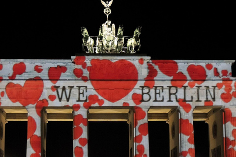 Best of Berlin: Private Walking Tour with a Local Private City Tour - 1Hr