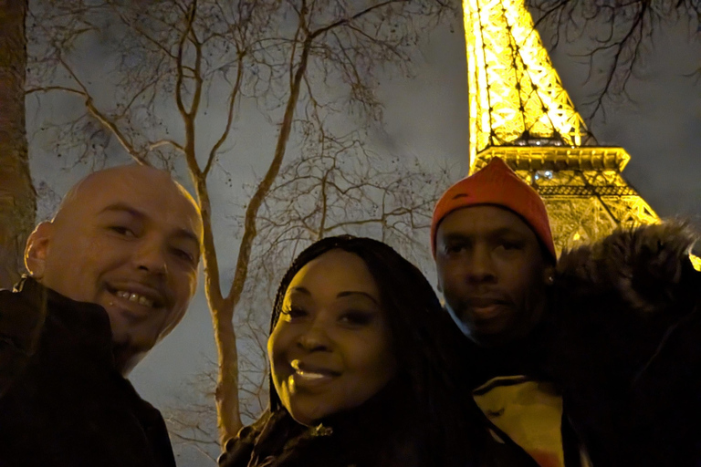 Paris: Private Tour by Chauffer-Driven Car 12 hours