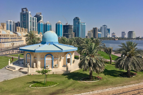 Passeio turístico de meio dia pela cidade de Sharjah e Ajman saindo de Dubai