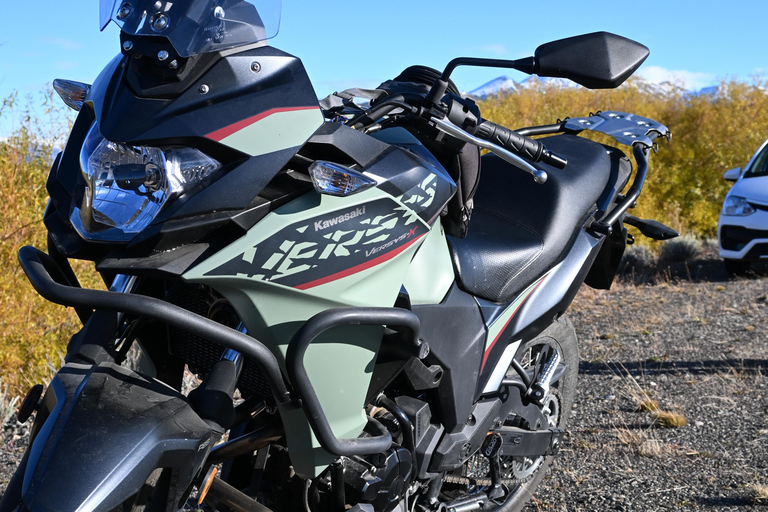Bariloche: Small Circuit in Patagonia by Motorcycle with a Tour Guide Bariloche: Circuito Chico Motorcycle Tour with a Live Guide through Patagonia