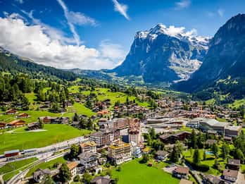 Zurich: Day Trip to Grindelwald, Interlaken & Lauterbrunnen