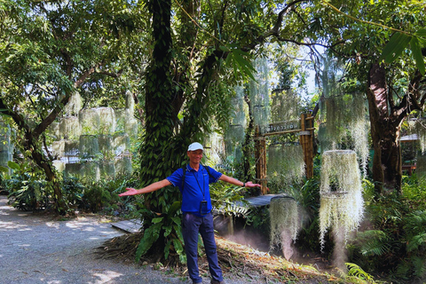 Ratchaburi: Private Floating & Train Market + Poomjai Garden