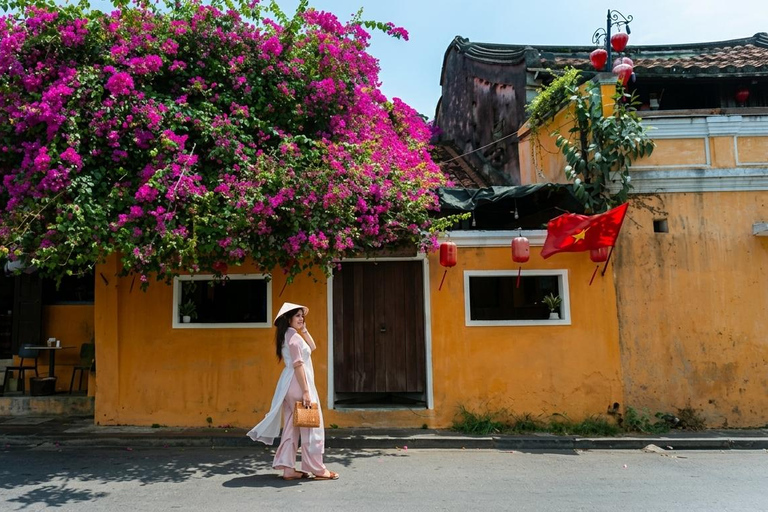 Hoi An: Traditional Costume Rental, Makeup & Photoshoot Professional Hair & Makeup Styling