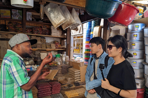 Arusha: Clase de Cocina Tradicional de Tanzania y Visita al Mercado Local