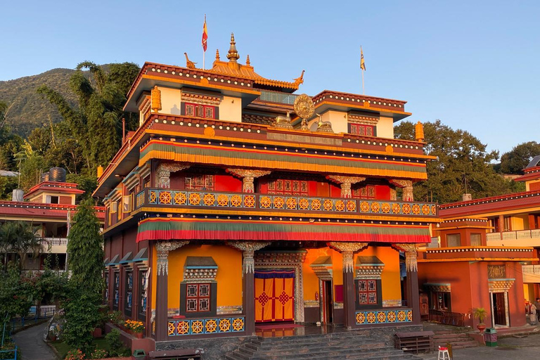 Pokhara: Halbtägige Sarangkot-Sonnenaufgangs- und tibetische KulturtourPokhara: Halbtägige Sarangkot-Sonnenaufgangs- &amp; tibetische Kulturtour