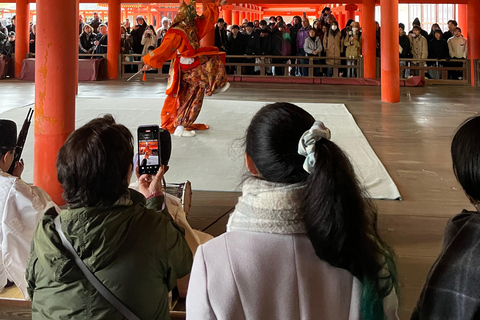 Hiroshima & Miyajima Befriedigende private Gem Tour mit Einheimischen 7h