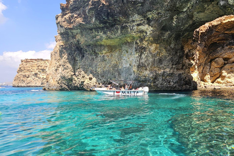 Von Cirkewwa aus: Comino und Blaue Lagune Private Bootstour