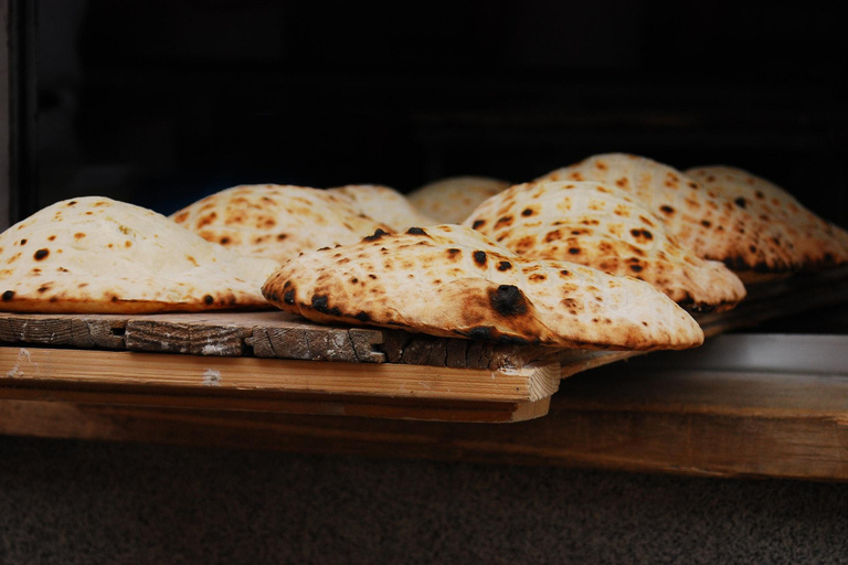 Sarajevo: Soul and Flavors Walking Tour with Food Tasting
