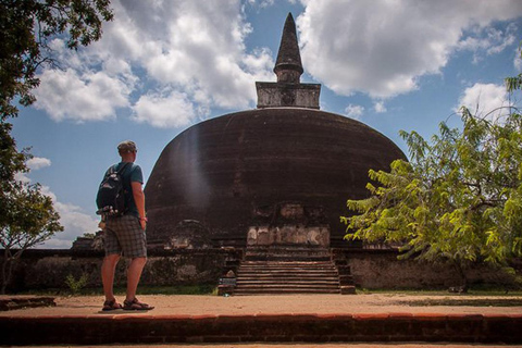 Sri Lanka: 3-Day Cultural Triangle 5 UNESCO Heritage Tour