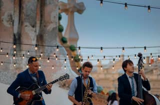 Nachtbesichtigung der Casa Batlló mit Live-Musik auf der Dachterrasse