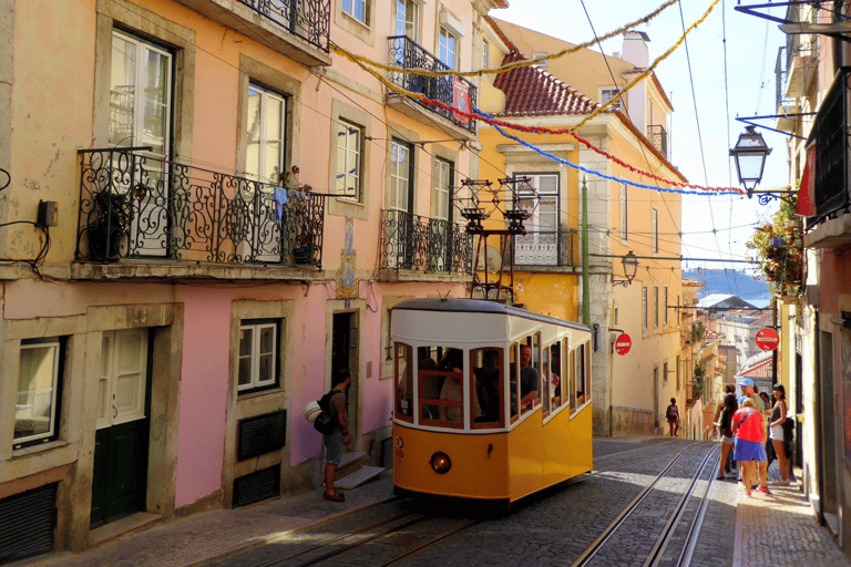 Best of Lisbon: Private Walking Tour with a Local 2-Hour Private Tour