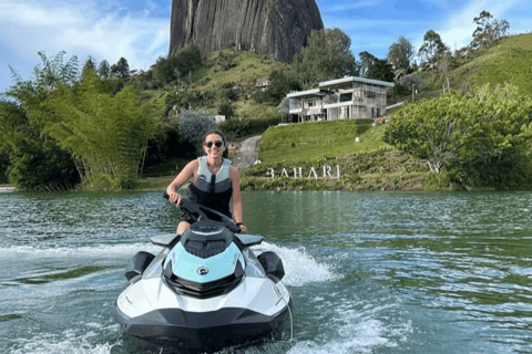 Guatapé Day Trip | Explore at Your Own Pace One Way | Transfer to Guatapé