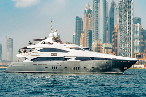 Dubai: Sunseeker Superyacht VIP Dinner, Drinks & Live DJ Soiree- Zen Med Gastronomy