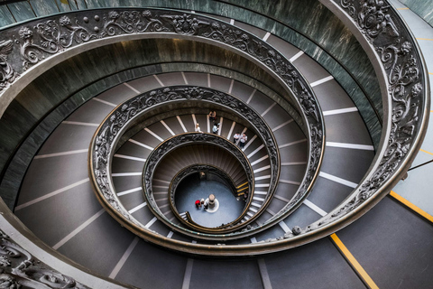 Vatican Museums, Sistine Chapel and St. Peter's Guided Tour Guide Tour