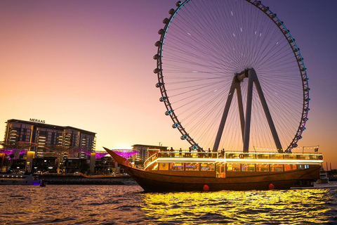 五星级码头多哈晚餐游船之旅，附带现场娱乐表演日落码头游船之旅，享受现场娱乐表演及小吃