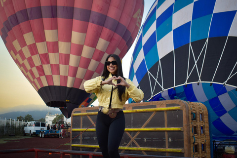Teotihuacán Sunrise Balloon Ride Basic