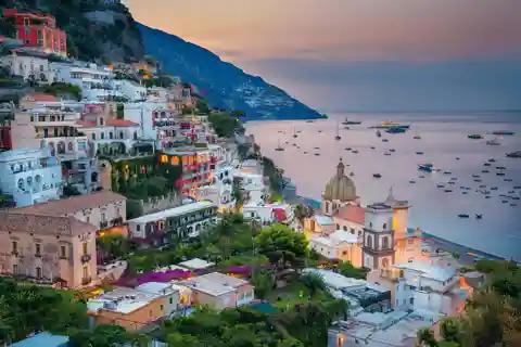 Båtupplevelse vid solnedgången i Positano