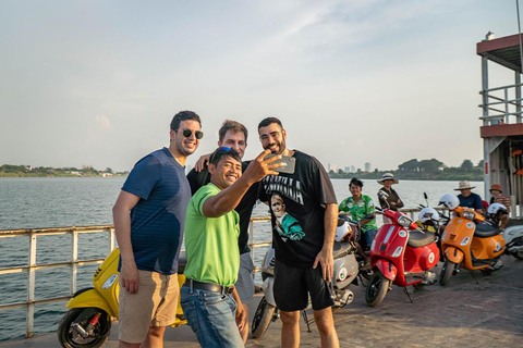 Siem Reap: Vespa Tour with Sunset in the Countryside Tuk Tuk Only - No Guide