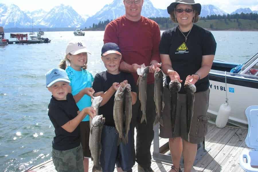 Jackson Lake: Geführte Angeltour im Grand Teton. Foto: GetYourGuide