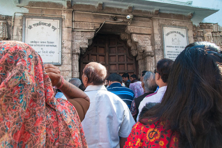 Day Tour to Nathdwara, Eklingji & Haldighati from Udaipur Private Tour with A/C transport and Dedicated Driver.