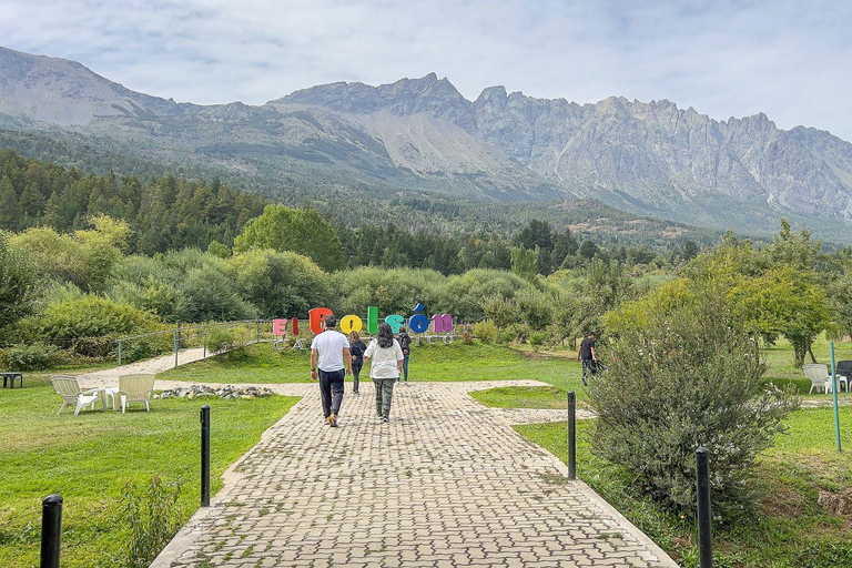 Bariloche: Andean Region Tour to El Bolsón & Lago Puelo